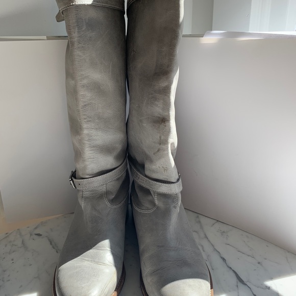 Belstaff Shannon buckled leather Grey boots - Picture 3 of 8